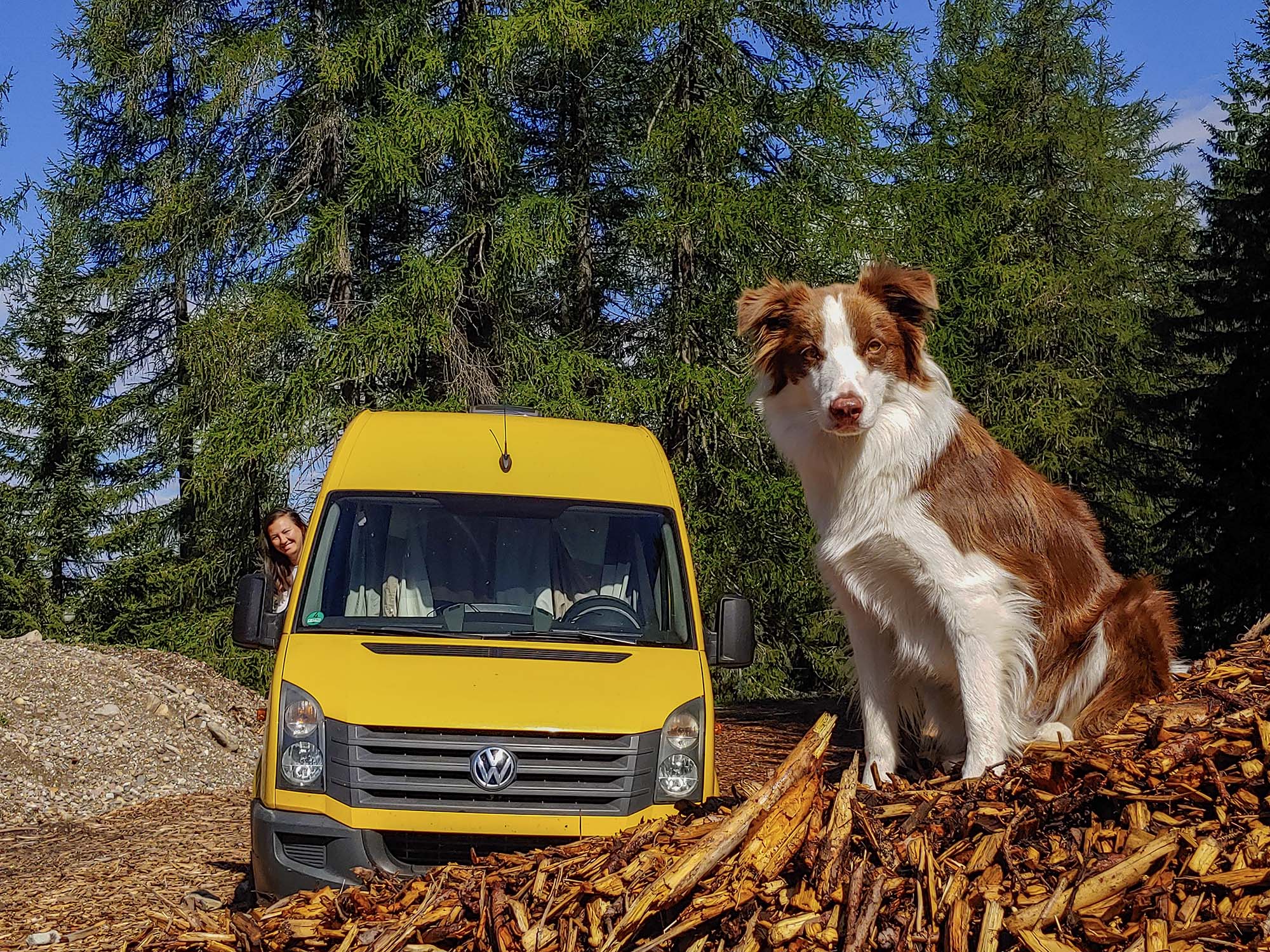 Me beeing cool! Oh yeah, and mom over there...